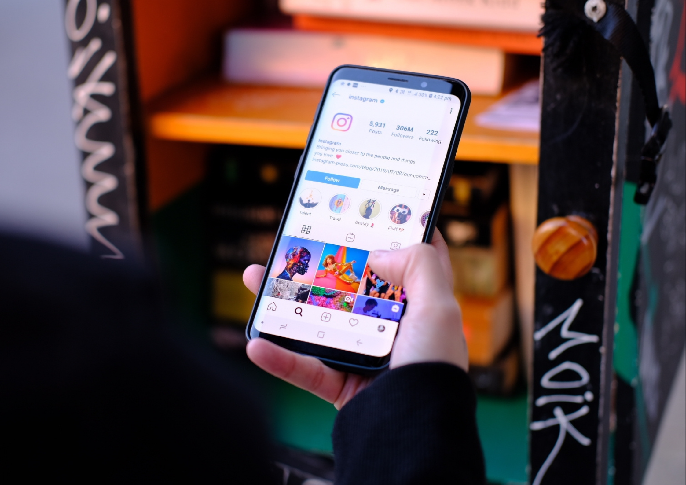 Instagram Views kaufen diskret: Deine Video-Push-Kampagne ohne Aufmerksamkeit von außen
